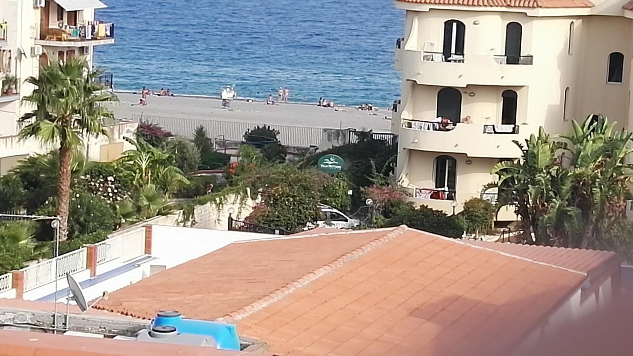 Residence Villa Candida Giardini Naxos Exterior photo